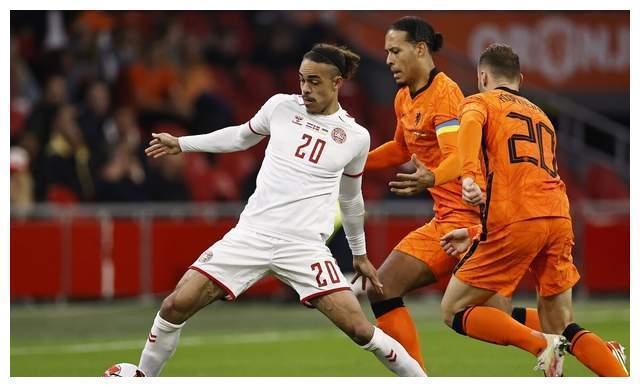 荷兰vs卡塔尔打门柱了吗