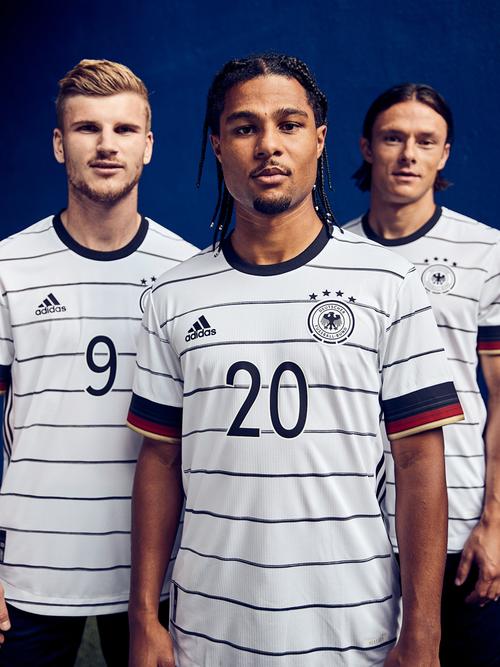 2020欧洲杯丑死了球衣的相关图片