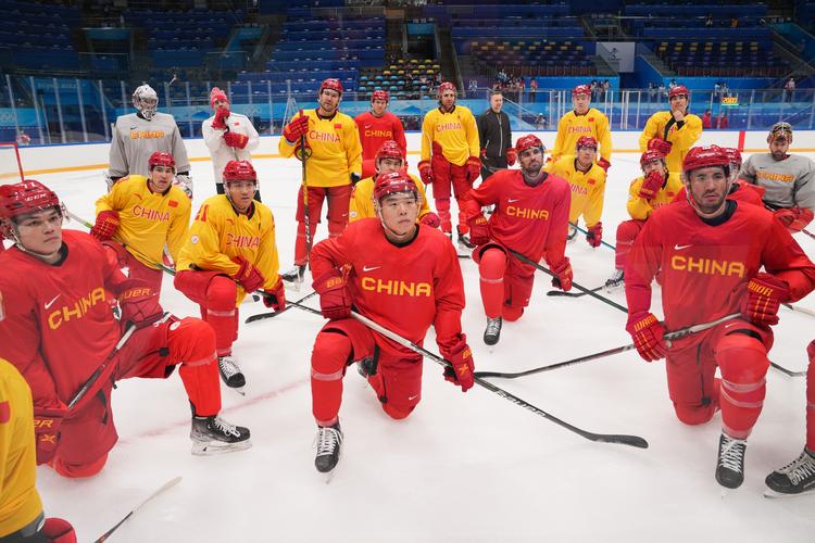 中国男子冰球队vs德国中场音乐的相关图片
